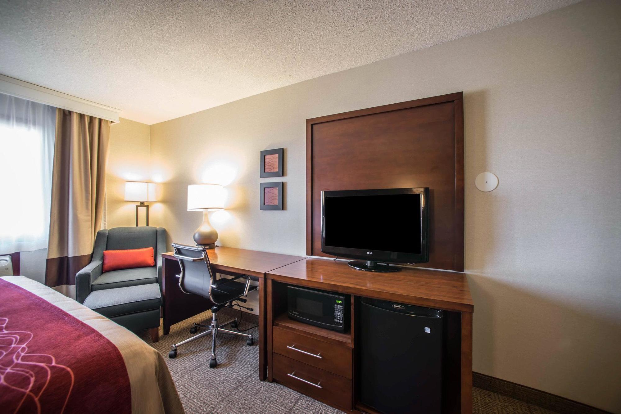 Quality Inn & Suites Boonville - Columbia Exterior foto